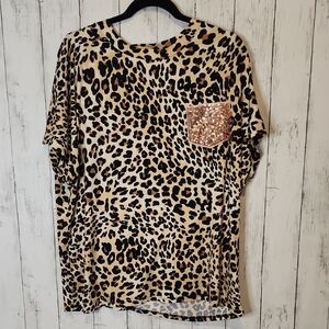 🥳Haptics Leopard Print Sequin Pocket Top Large